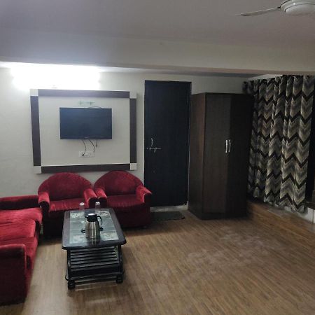 Hotel Vaidehi Udaipur Buitenkant foto